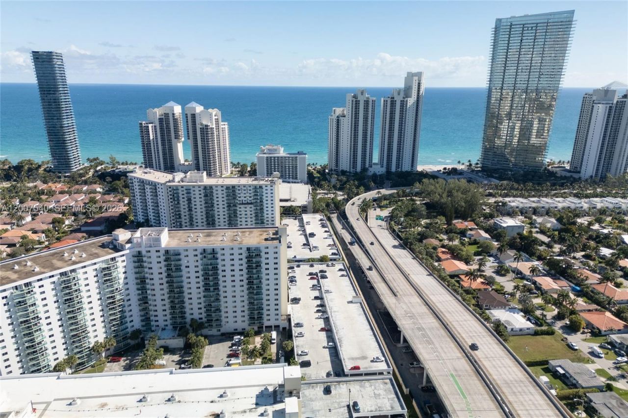 19201 Collins Ave, Unit 1123, Sunny Isles Beach, FL 33160 Photo