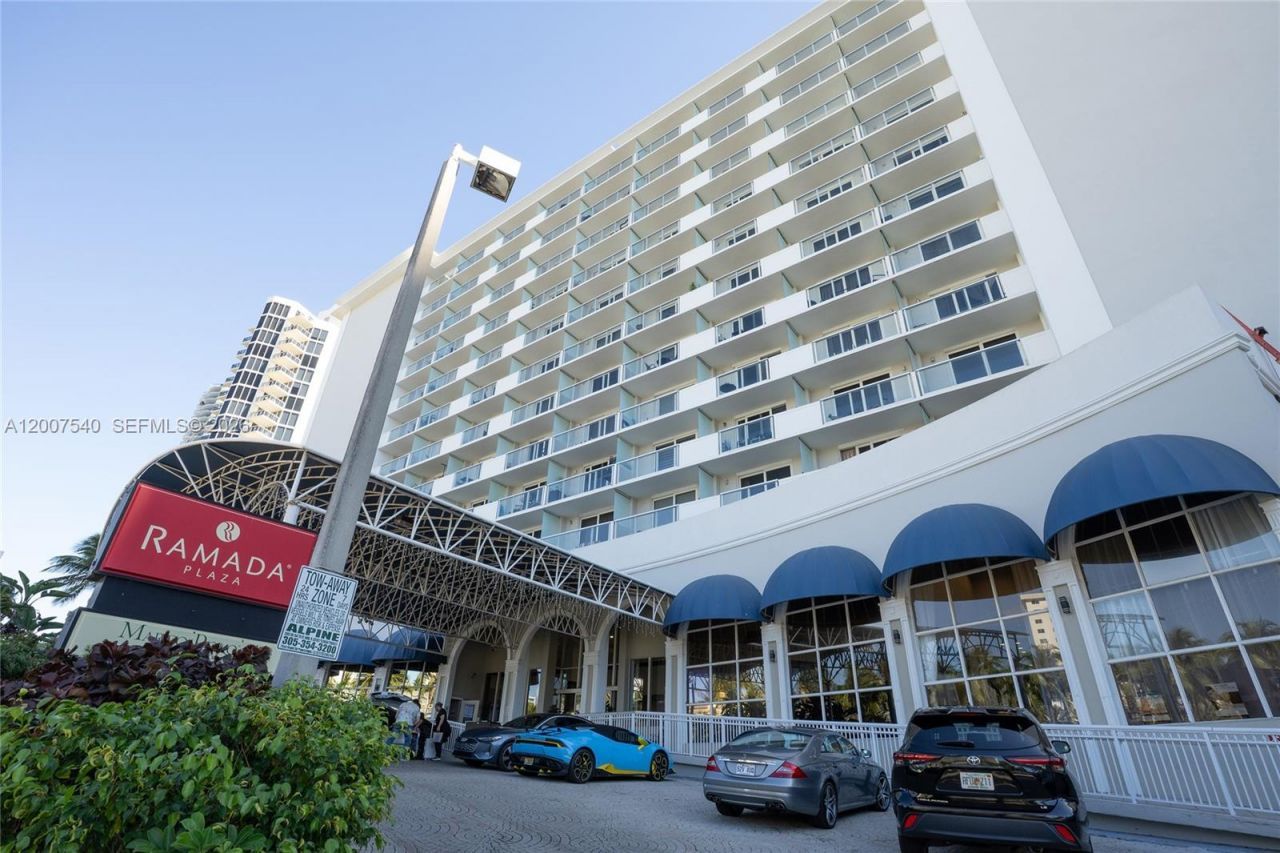 19201 Collins Ave, Unit 1123, Sunny Isles Beach, FL 33160 Photo