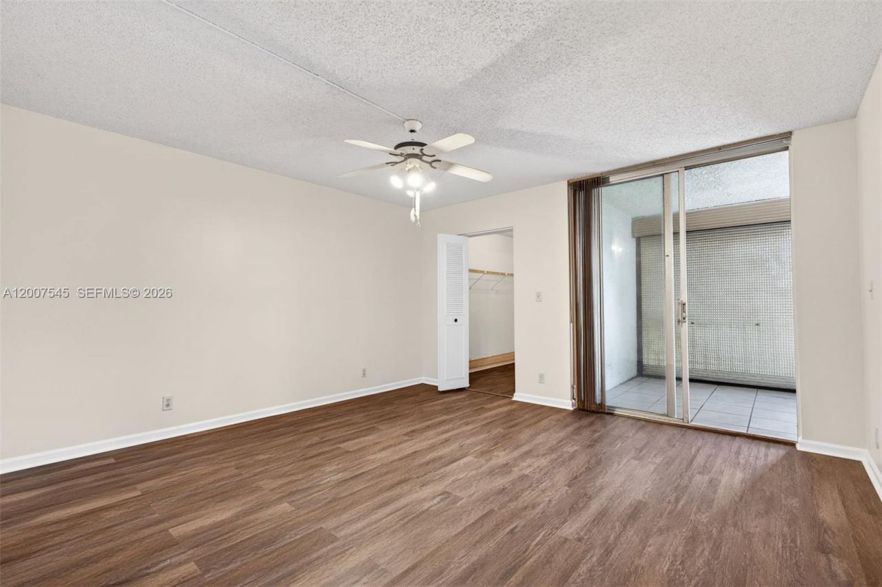 357 N Rock Island Rd , Unit 207, Margate, FL 33063 Photo