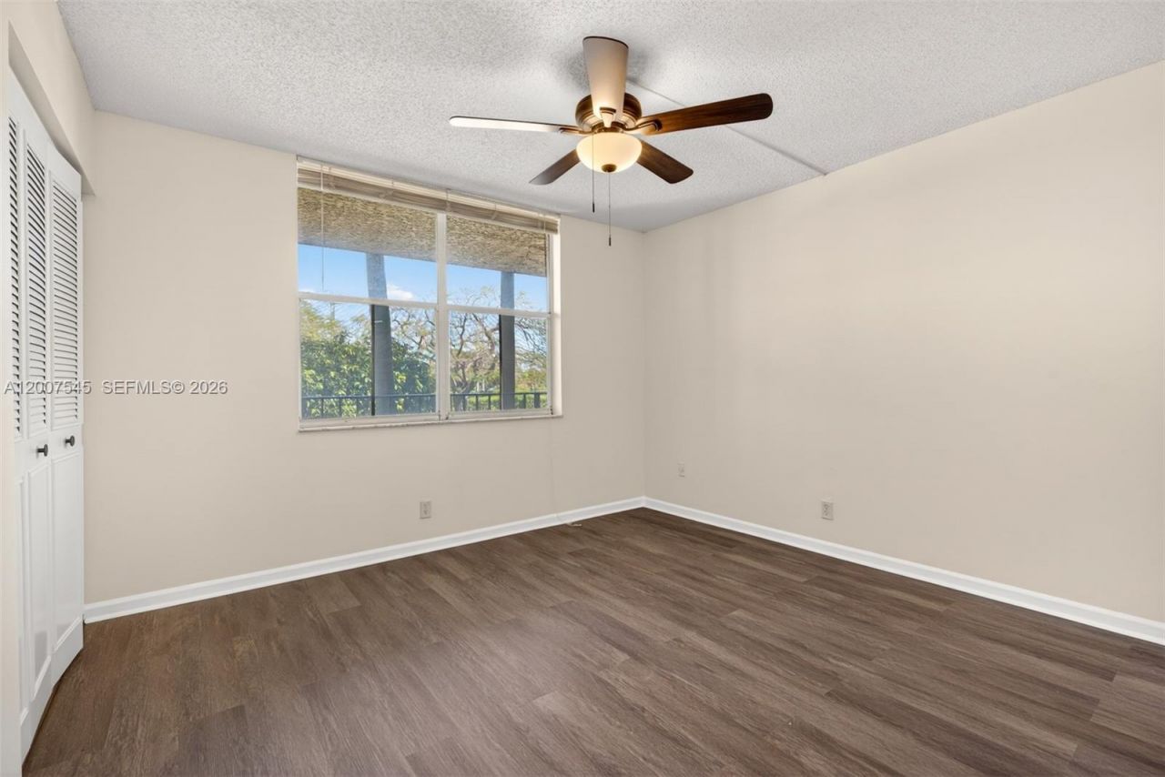 357 N Rock Island Rd , Unit 207, Margate, FL 33063 Photo