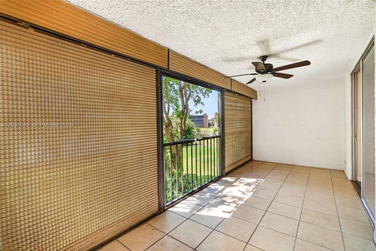 357 N Rock Island Rd , Unit 207, Margate, FL 33063 Photo