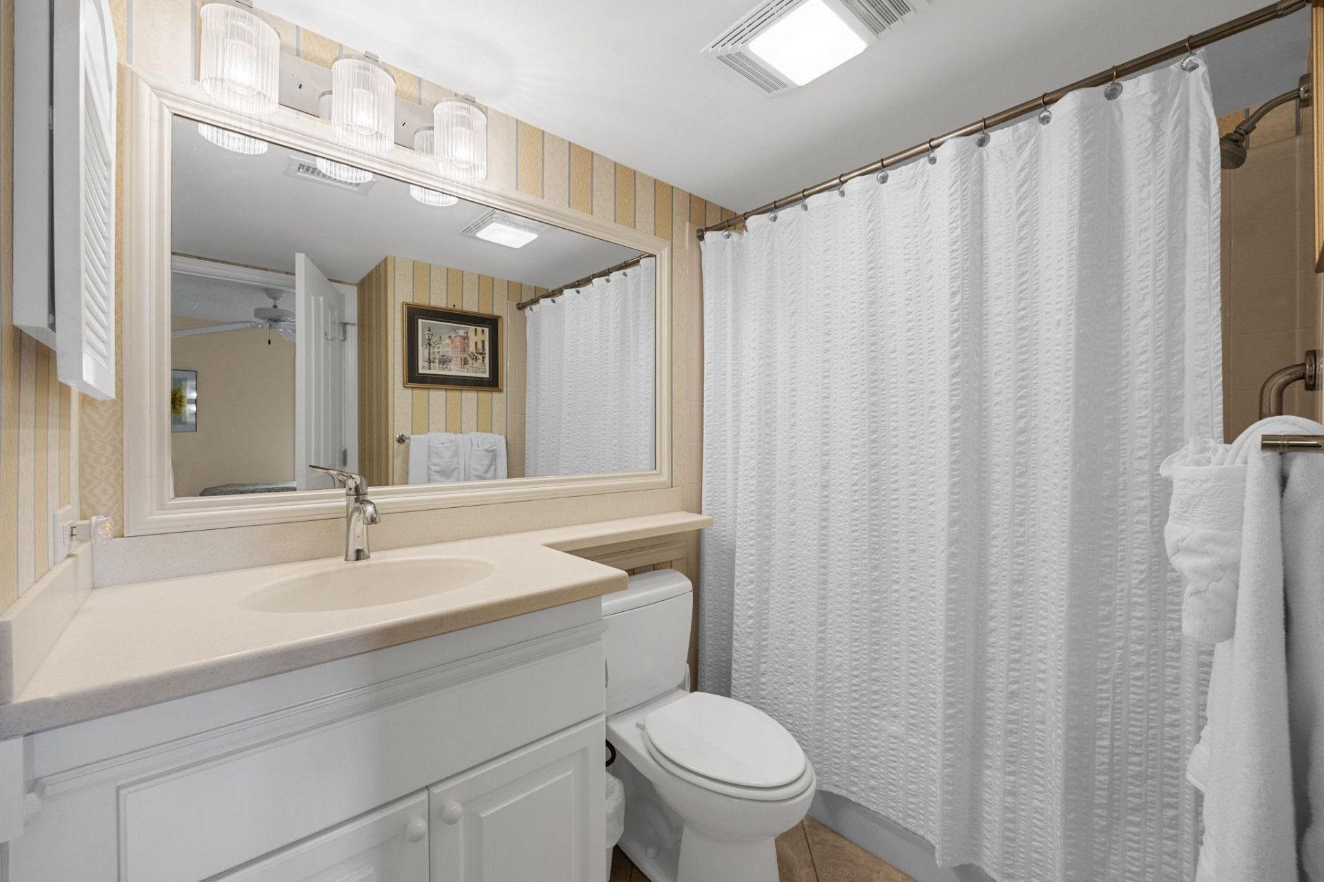 669 Retreat Beach Circle  Photo 19