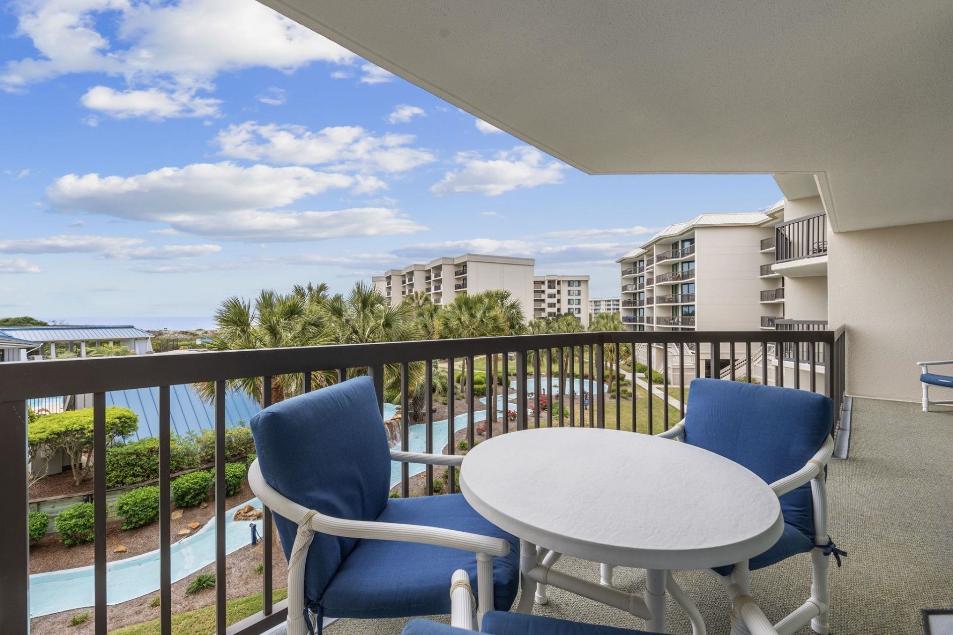 669 Retreat Beach Circle  Photo 26