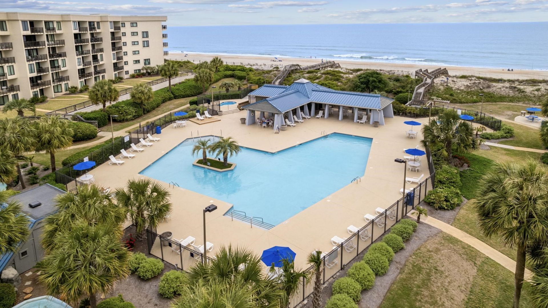 669 Retreat Beach Circle  Photo 31