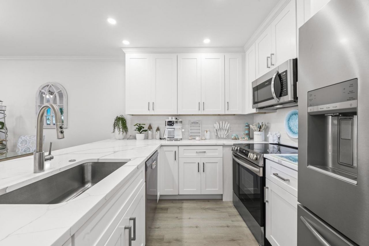 625 Nerita St, Unit 2C, Sanibel, FL 00000 Photo