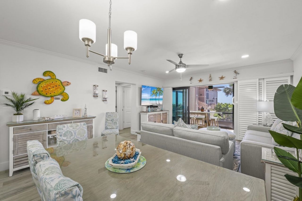 625 Nerita St, Unit 2C, Sanibel, FL 00000 Photo