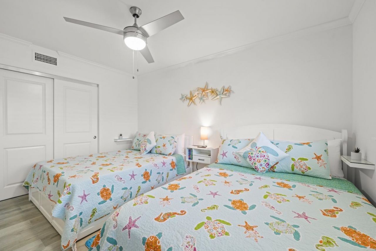 625 Nerita St, Unit 2C, Sanibel, FL 00000 Photo