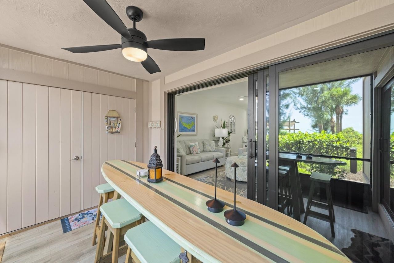 625 Nerita St, Unit 2C, Sanibel, FL 00000 Photo