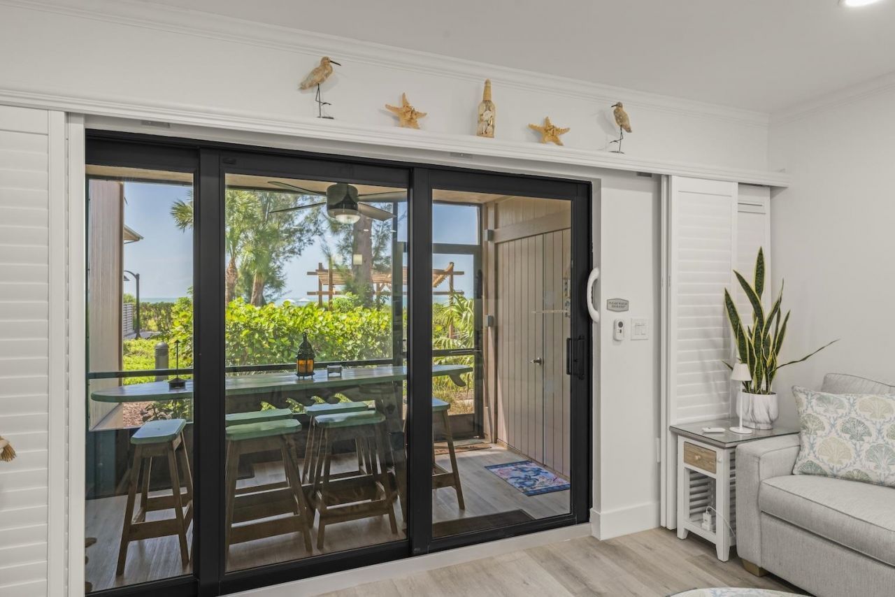 625 Nerita St, Unit 2C, Sanibel, FL 00000 Photo