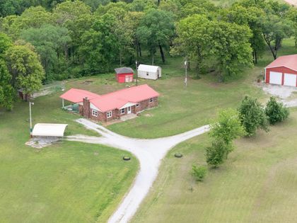433083 E 290 Road Vinita, OK 74301