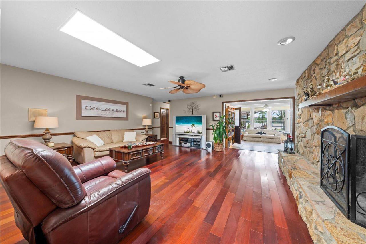 6770 Bay Shore Drive, Saint Cloud, FL 34771 Photo