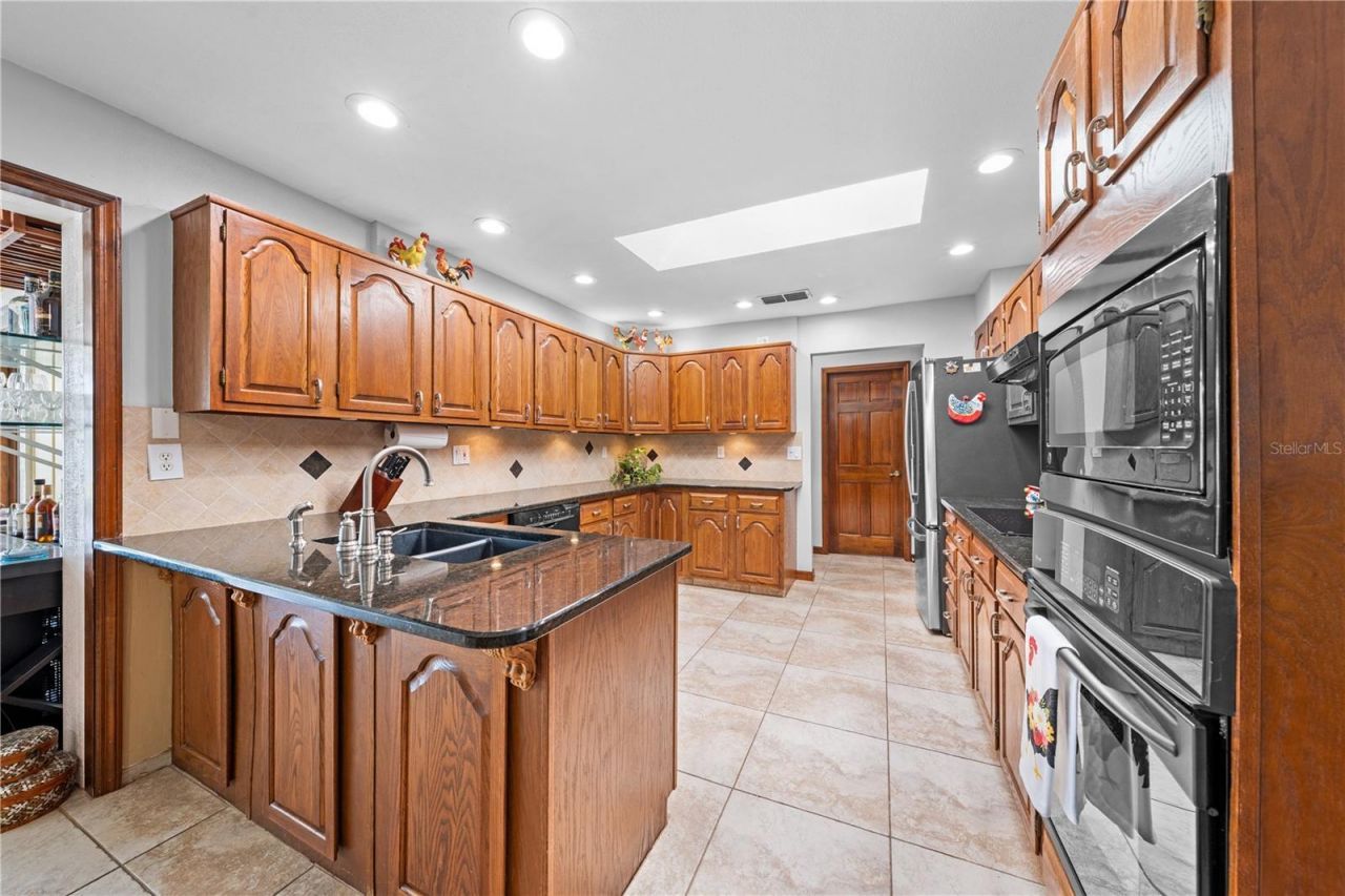 6770 Bay Shore Drive, Saint Cloud, FL 34771 Photo