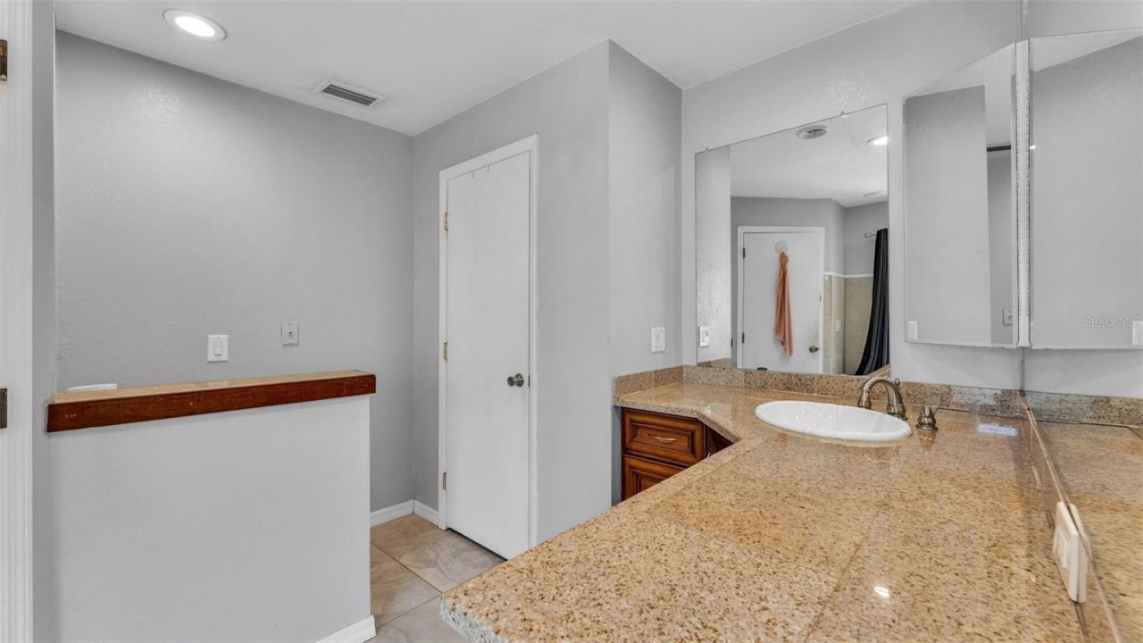 4904 Foxrun, Lakeland, FL 33813 Photo