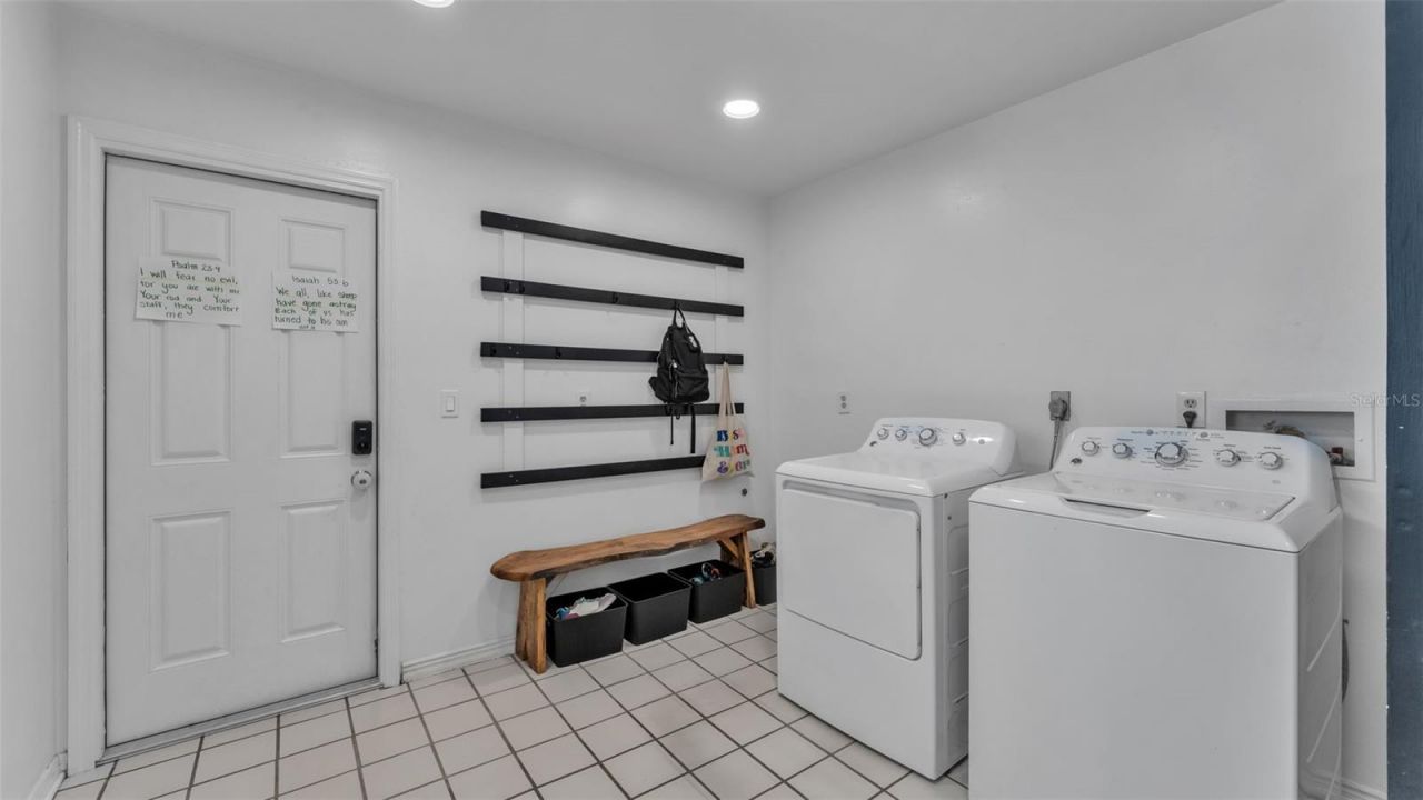 4904 Foxrun, Lakeland, FL 33813 Photo
