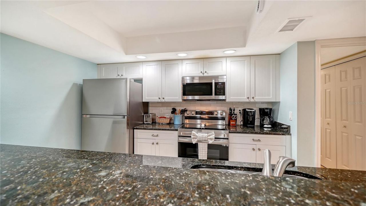 5311 Gulf Of Mexico Drive , Unit 5, Longboat Key, FL 34228 Photo