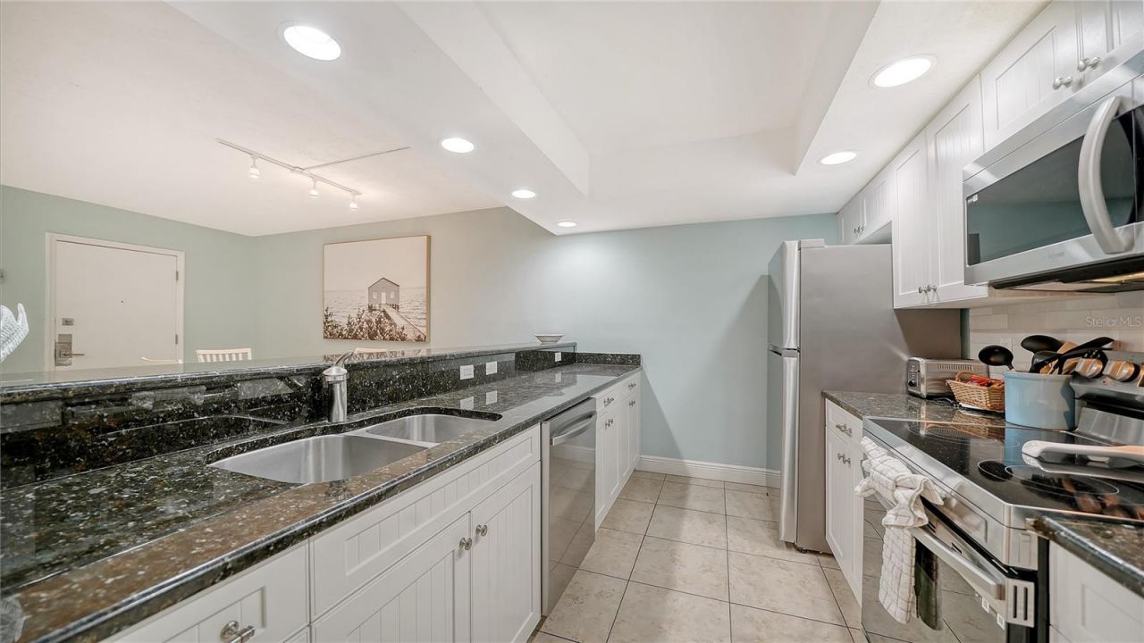 5311 Gulf Of Mexico Drive , Unit 5, Longboat Key, FL 34228 Photo