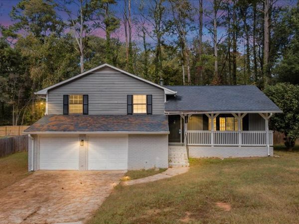 1505 Diplomat Drive, Riverdale, GA 30296