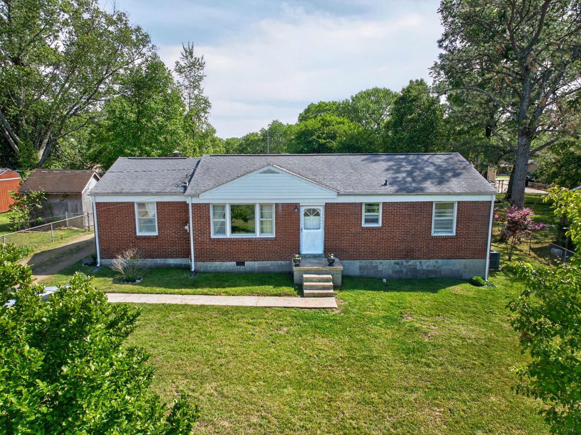 217 Walnut Dr, Franklin, TN 37064 Main Photo