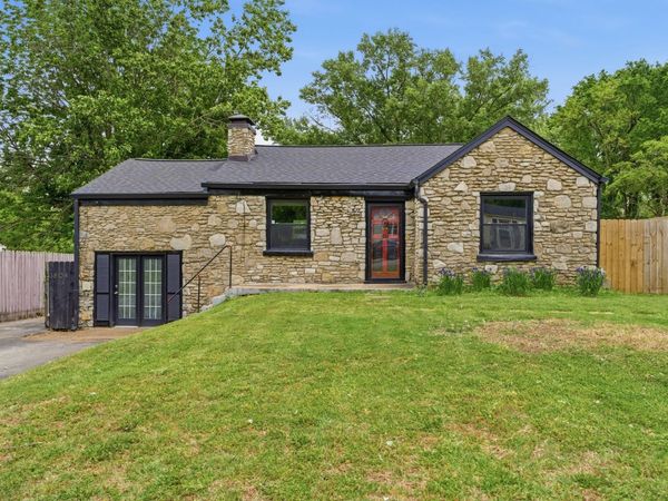 3804 Oxford St, Nashville, TN 37216