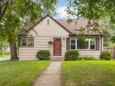 7401 Russell Avenue S, Richfield, MN 55423