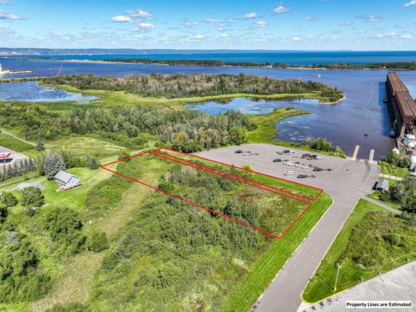 XX 30th Ave E , Superior, WI 54880