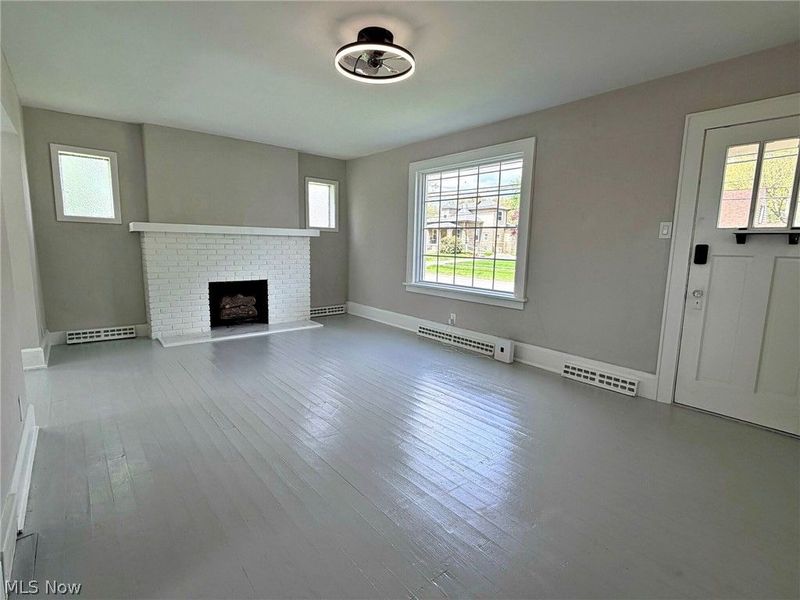 696 E Ohio Avenue, Sebring, OH 44672 Photo 13