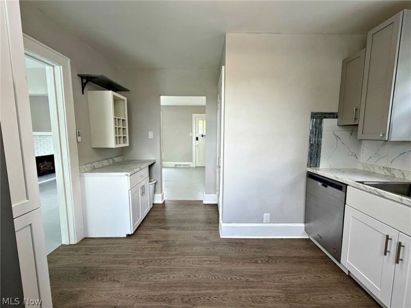 696 E Ohio Avenue, Sebring, OH 44672 Photo 25