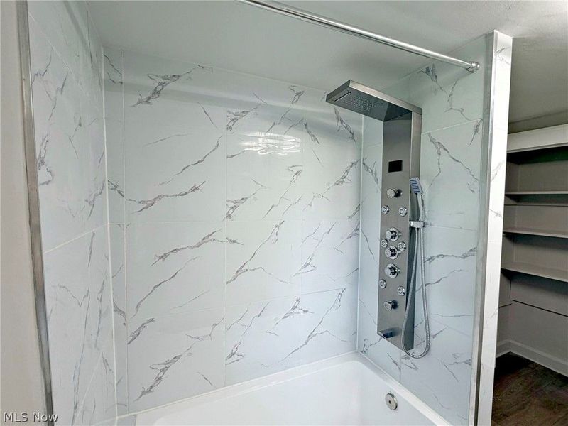 696 E Ohio Avenue, Sebring, OH 44672 Photo 29