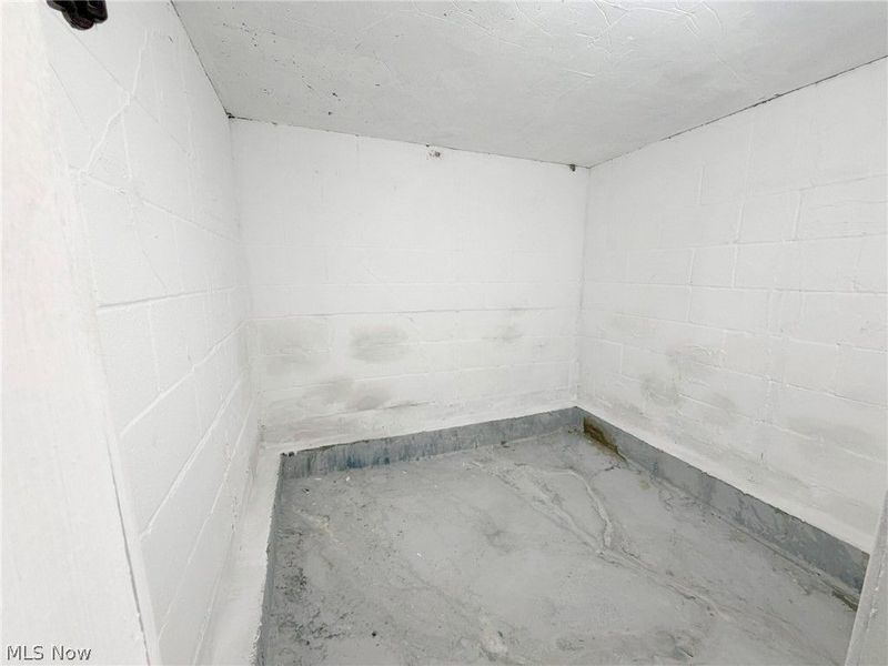 696 E Ohio Avenue, Sebring, OH 44672 Photo 44