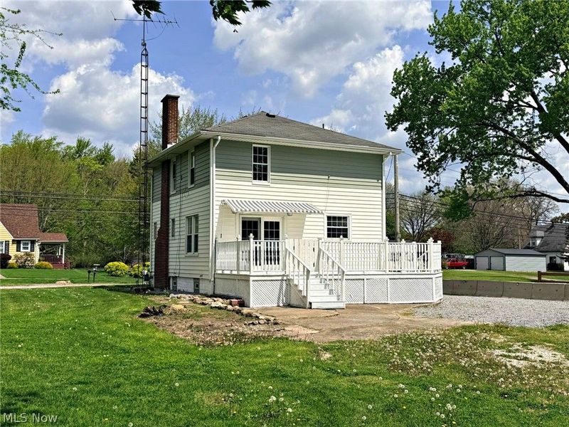 696 E Ohio Avenue, Sebring, OH 44672 Photo 6