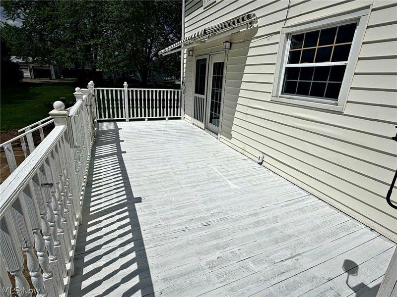 696 E Ohio Avenue, Sebring, OH 44672 Photo 8