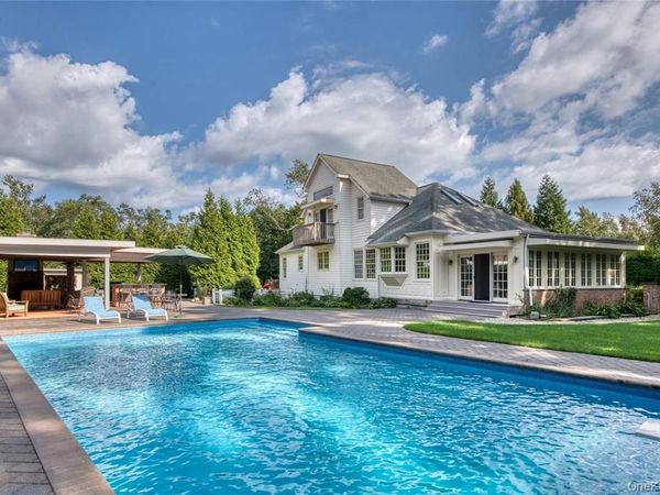 11003 Main Road , East Marion, NY 11939