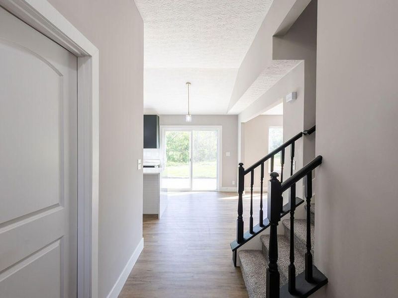 232 University Drive, Walton, KY 41094 Photo 4