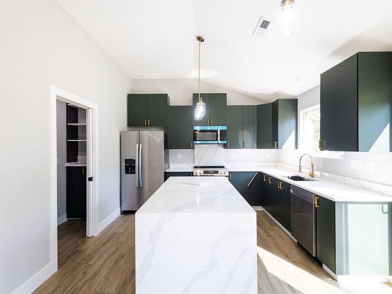 232 University Drive, Walton, KY 41094 Photo 6