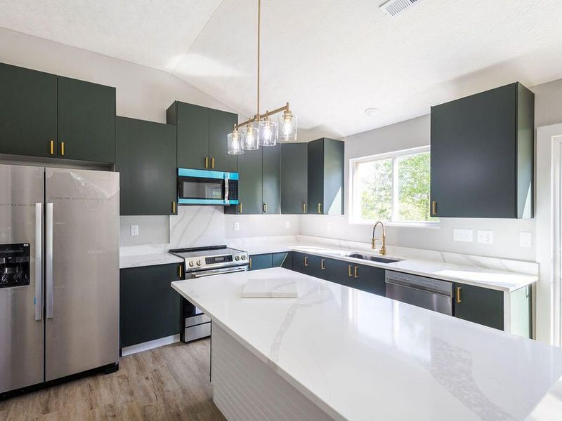 232 University Drive, Walton, KY 41094 Photo 7