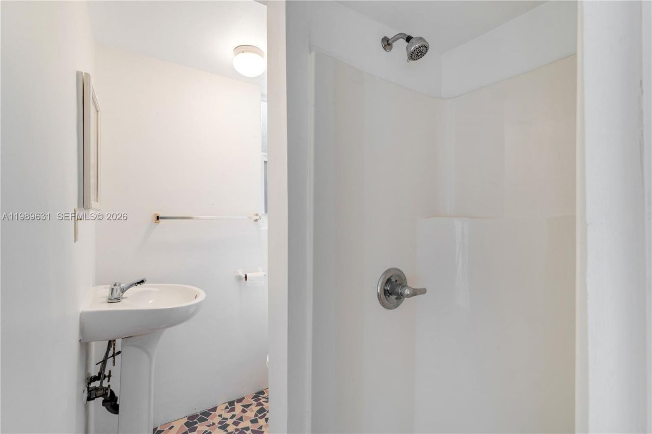 426 Hardee Rd, Coral Gables, FL 33146 Photo