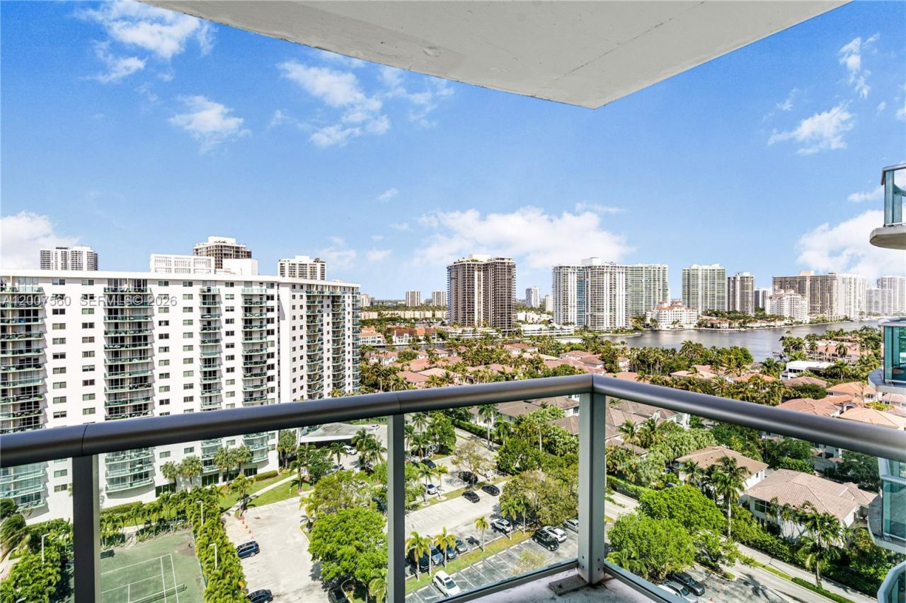 19370 Collins Ave , Unit 1612, Sunny Isles Beach, FL 33160 Photo
