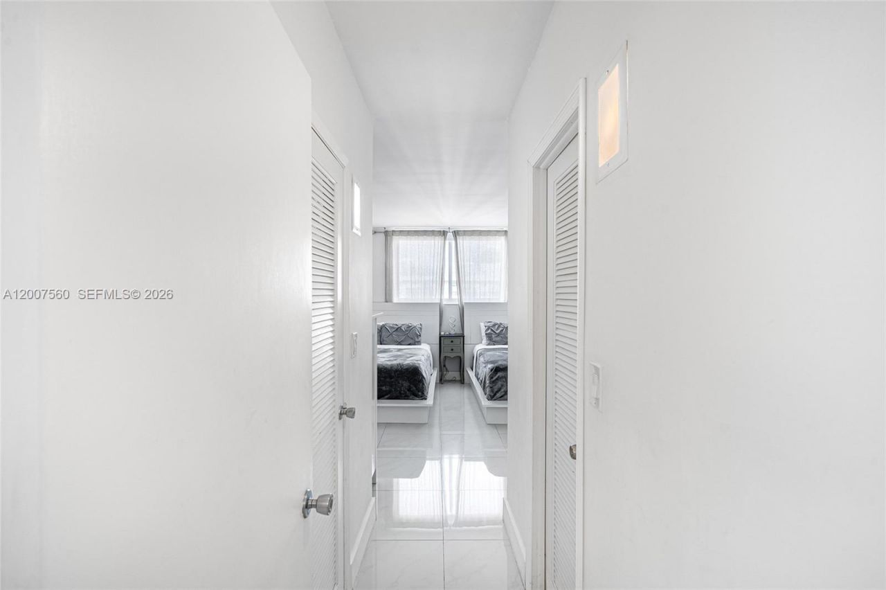 19370 Collins Ave , Unit 1612, Sunny Isles Beach, FL 33160 Photo