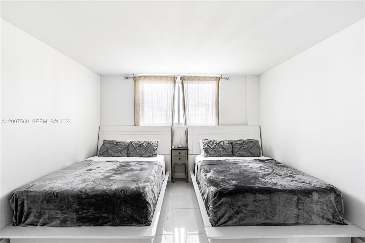 19370 Collins Ave , Unit 1612, Sunny Isles Beach, FL 33160 Photo