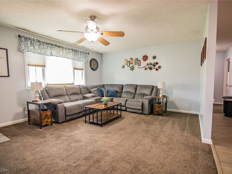 1586 Gene Street, Belpre, OH 45714 Photo 5