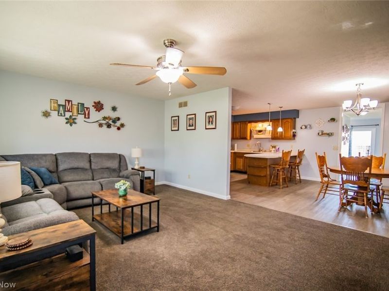 1586 Gene Street, Belpre, OH 45714 Photo 8
