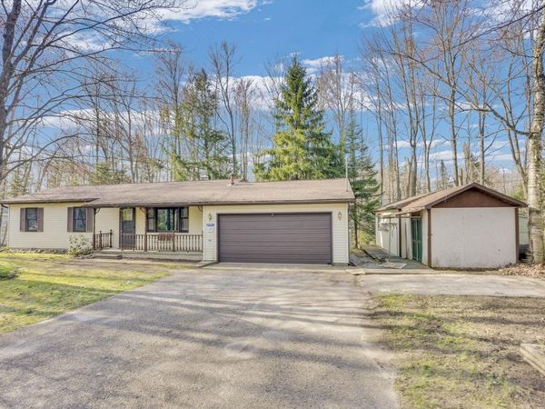 143 Arbutus Avenue, Cadillac, MI 49601