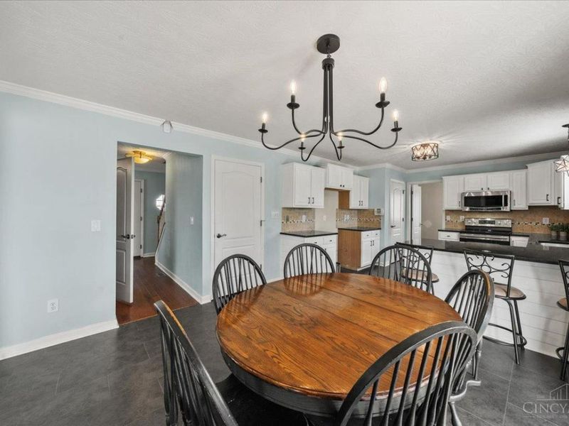 7985 Misty Shore Drive, West Chester, OH 45069 Photo 10