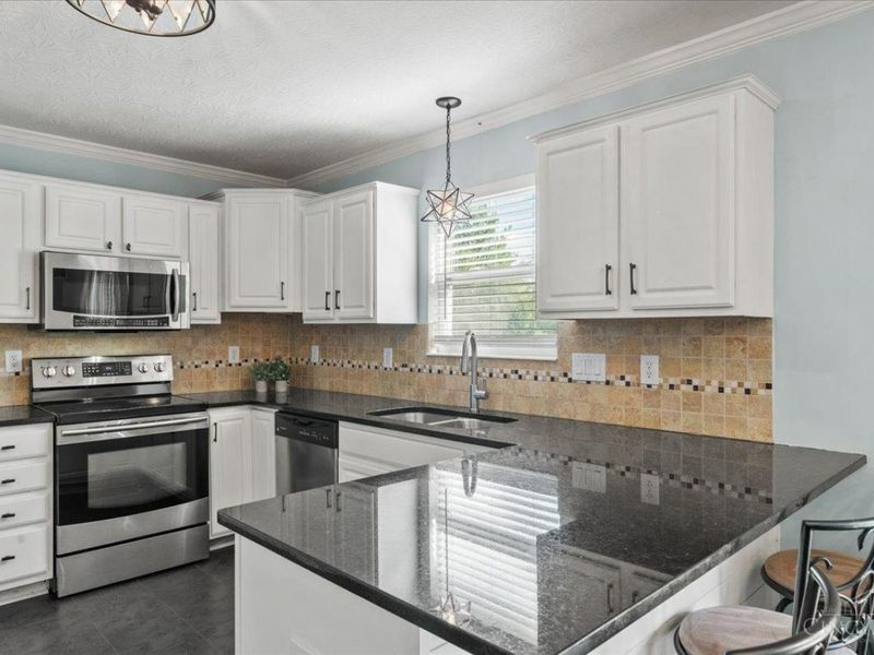 7985 Misty Shore Drive, West Chester, OH 45069 Photo 11