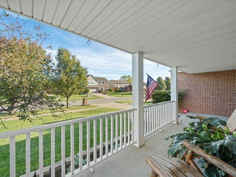 7985 Misty Shore Drive, West Chester, OH 45069 Photo 4