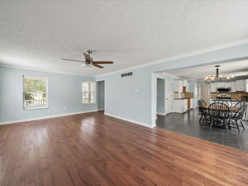 7985 Misty Shore Drive, West Chester, OH 45069 Photo 7