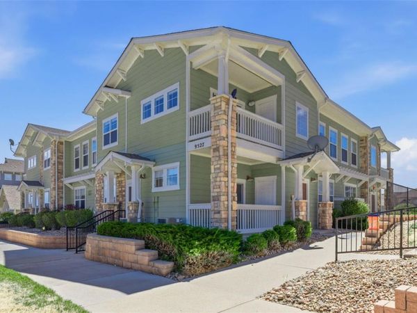 9527 Pearl Circle, Unit 204, Parker, CO 80134
