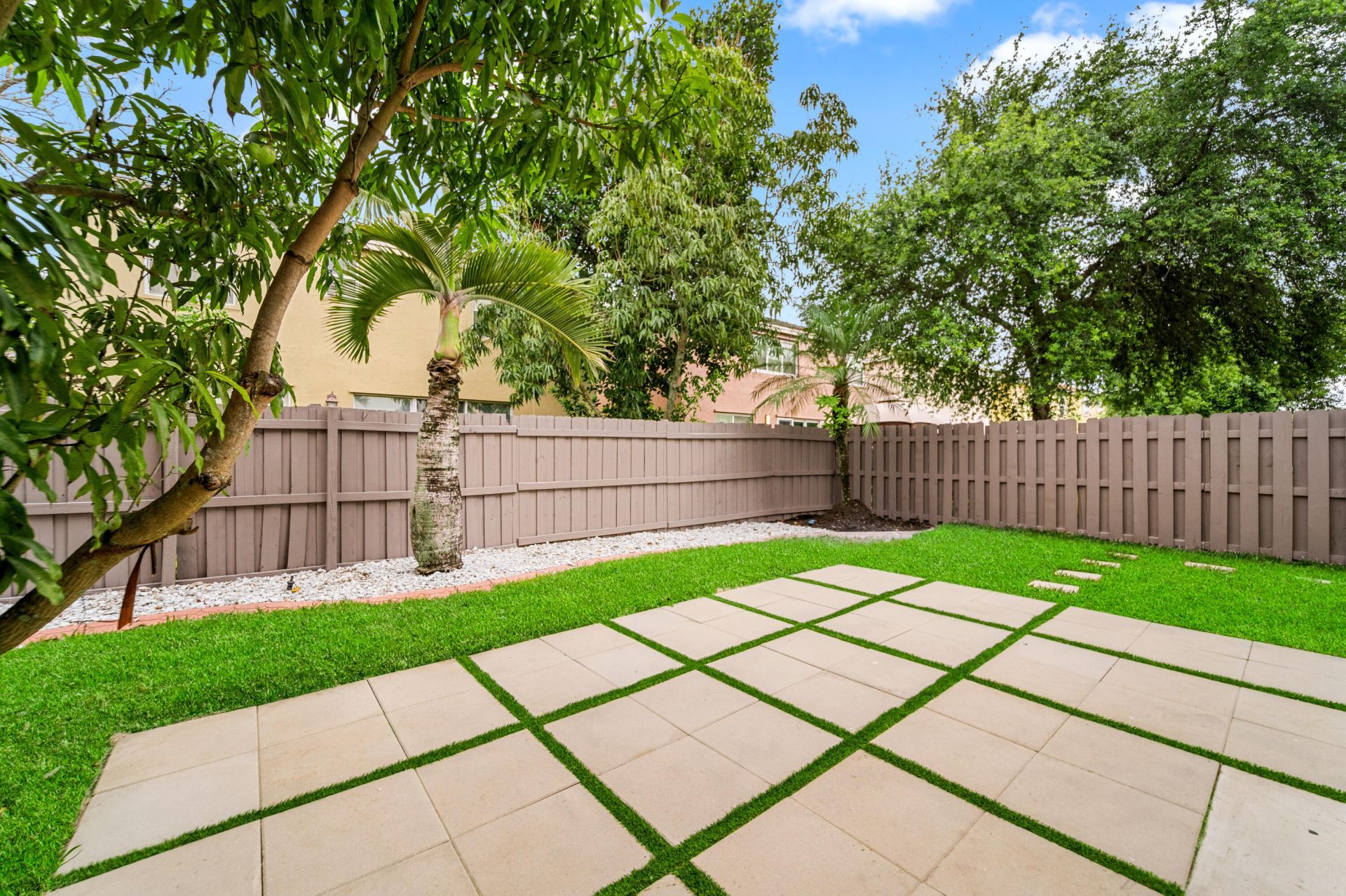 5233 SW 155th Way, Miramar, FL 33027 Photo