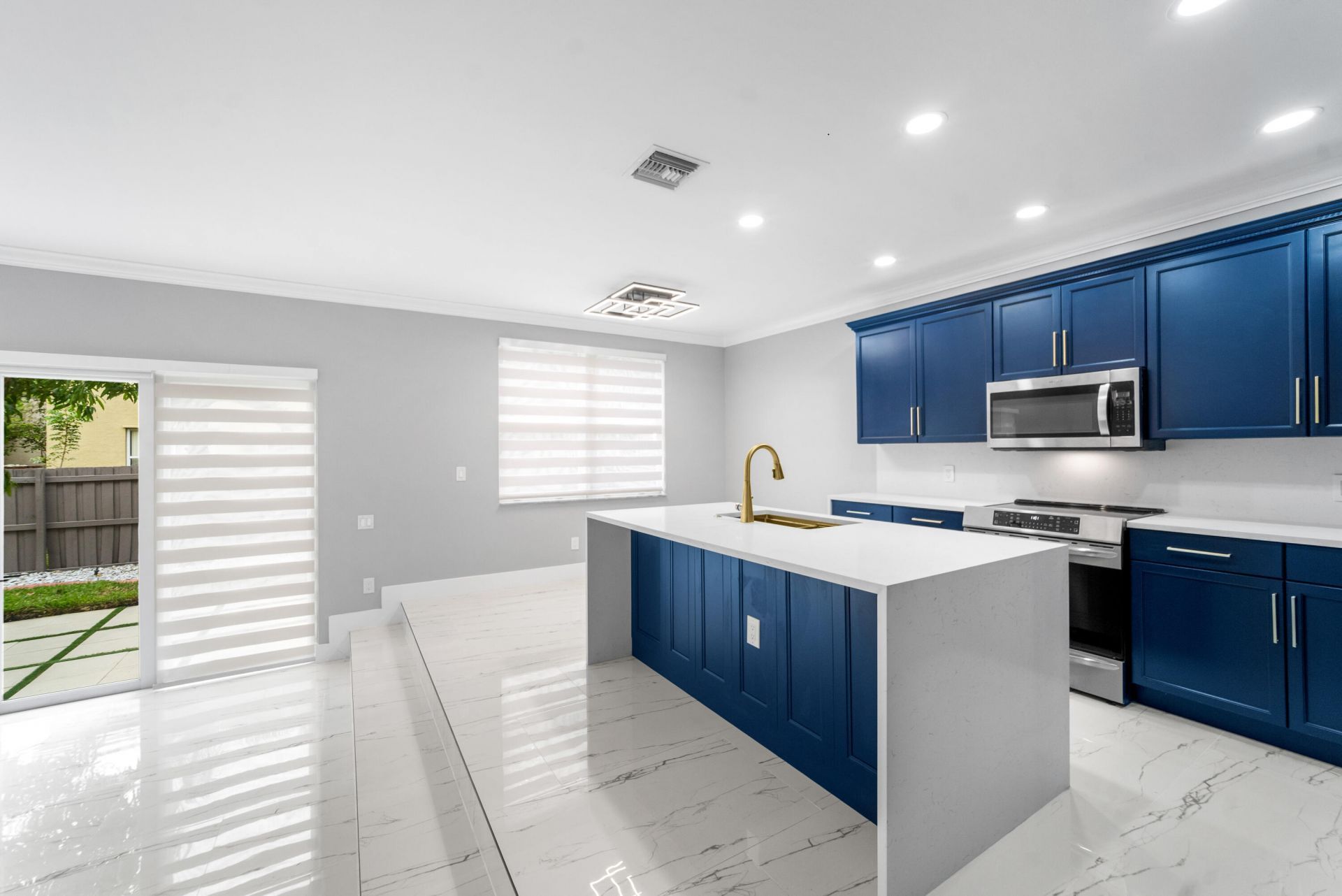 5233 SW 155th Way, Miramar, FL 33027 Photo