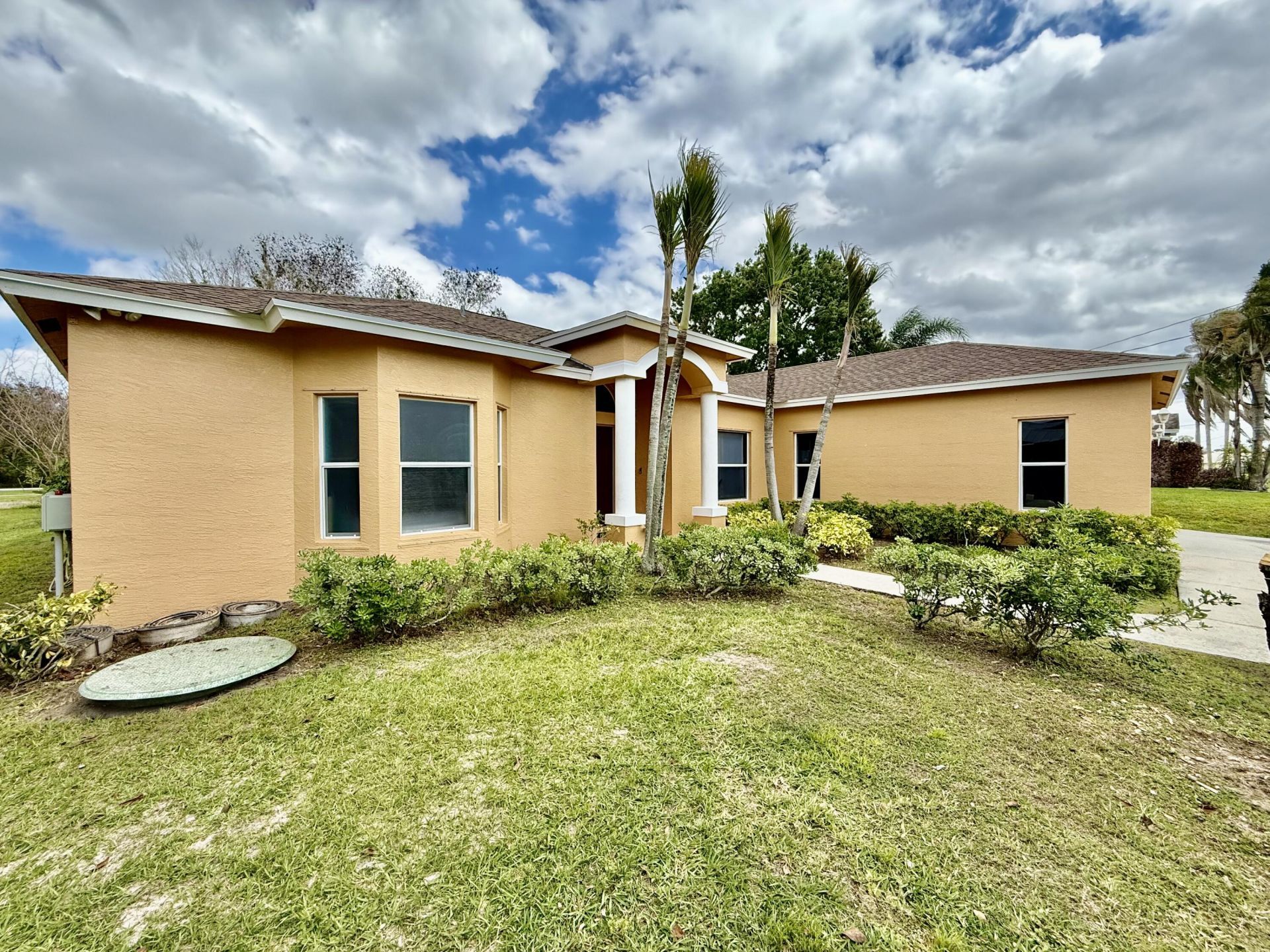 6752 NW Argus, Port Saint Lucie, FL 34983 Photo